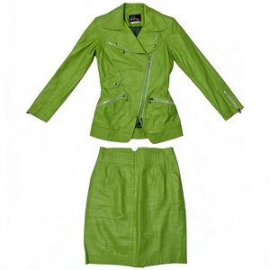 Vintage 1980s Green Lambskin Leather Suit by Neto Made in Canada